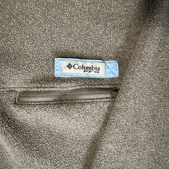 Men's Columbia Gray North Carolina Tar Heels Harborside Fleece Pullover Jacket - Picture 3 of 9